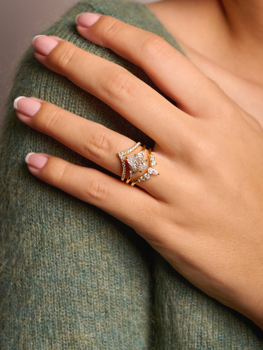 Tiara Ring