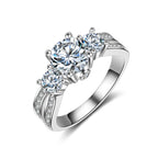 Triluna Ring