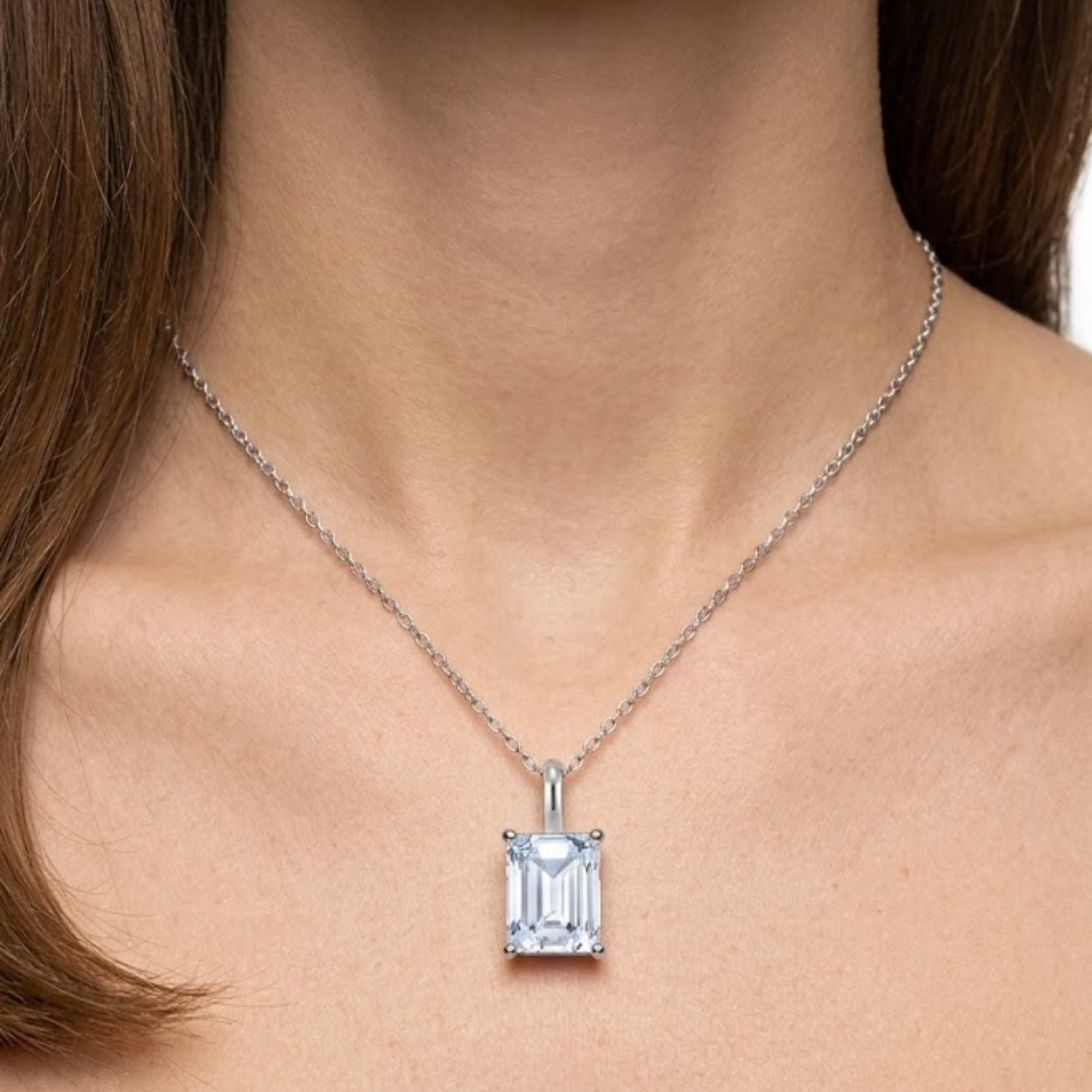 Serena Emerald Necklace