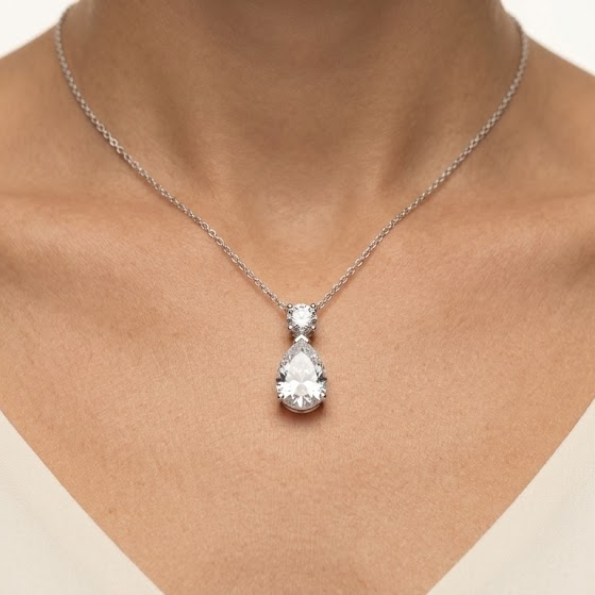 Lumi Drop Necklace