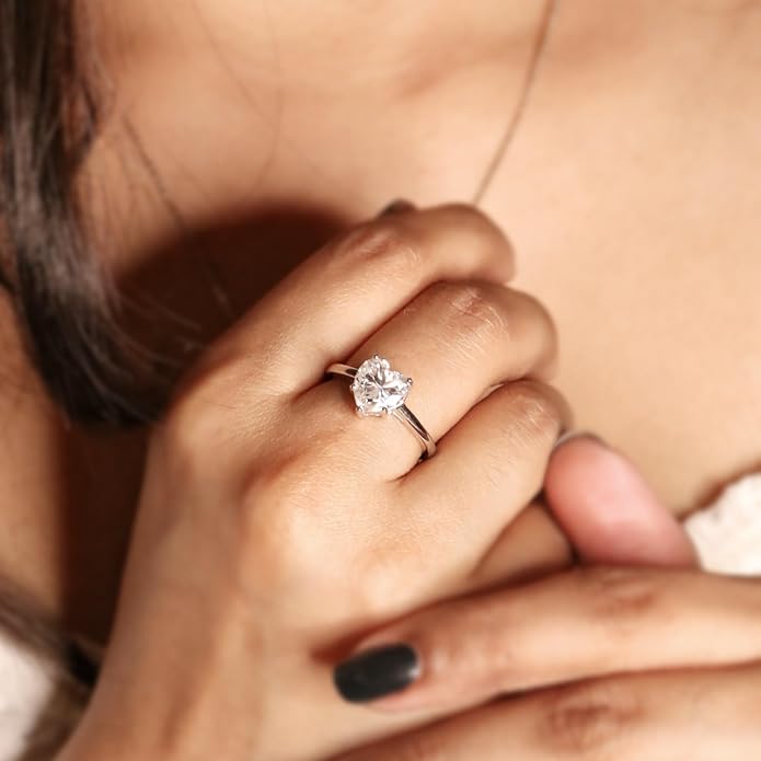 Amora Ring