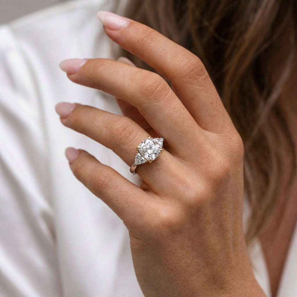 Evelyne Ring
