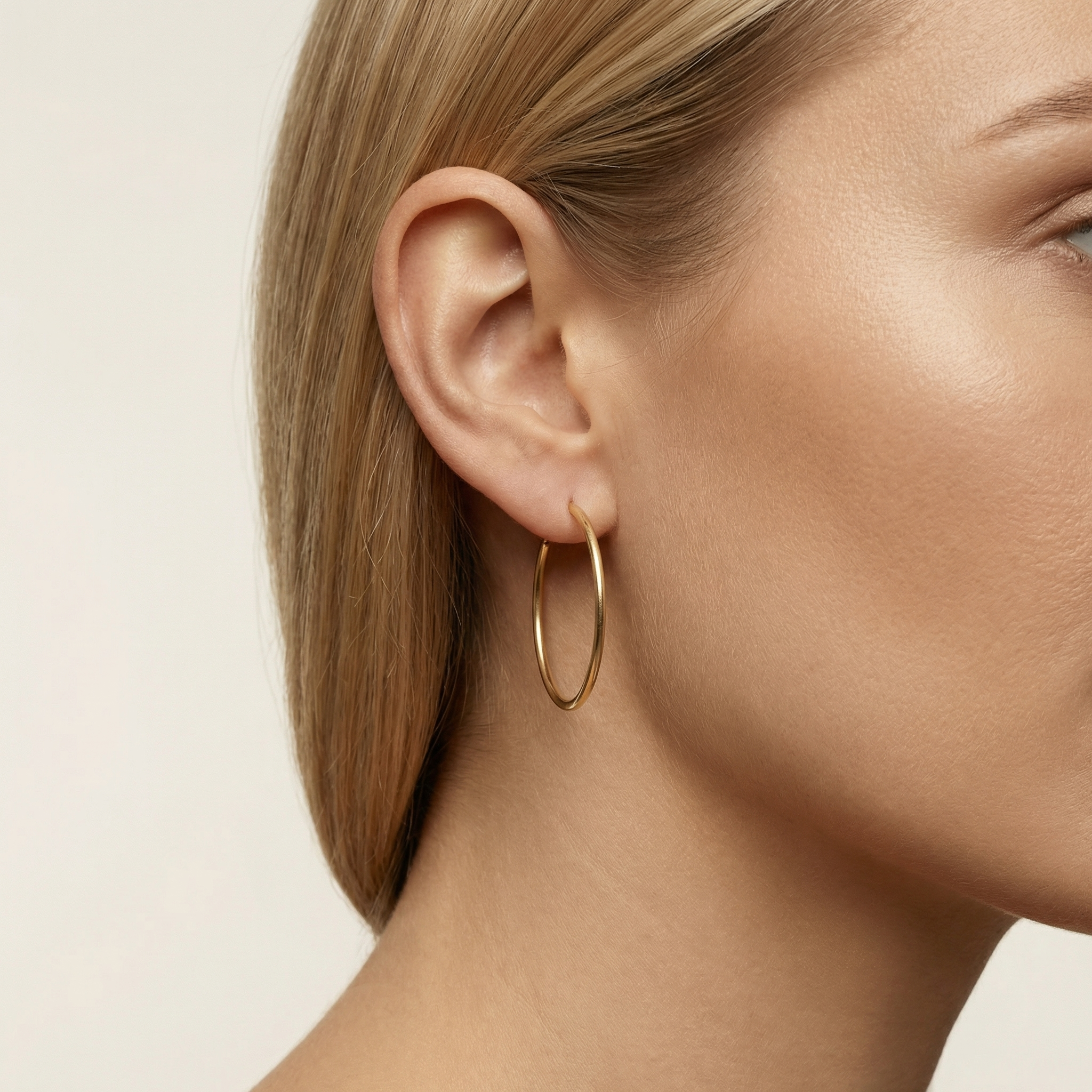 Sorelle Hoops Earrings