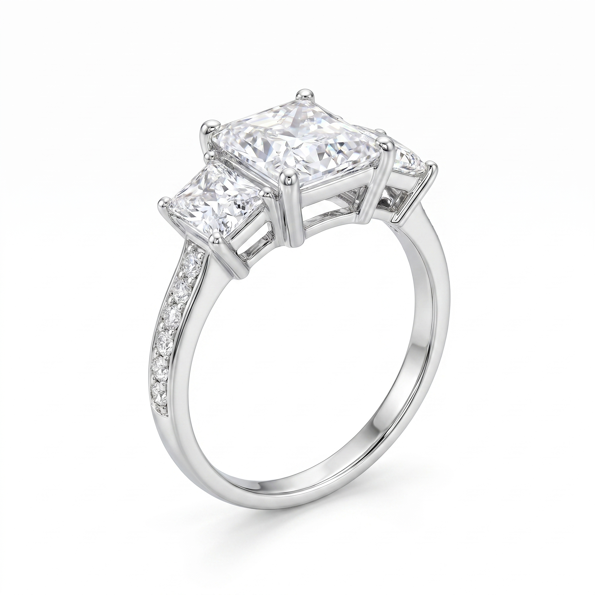 Luminara Ring