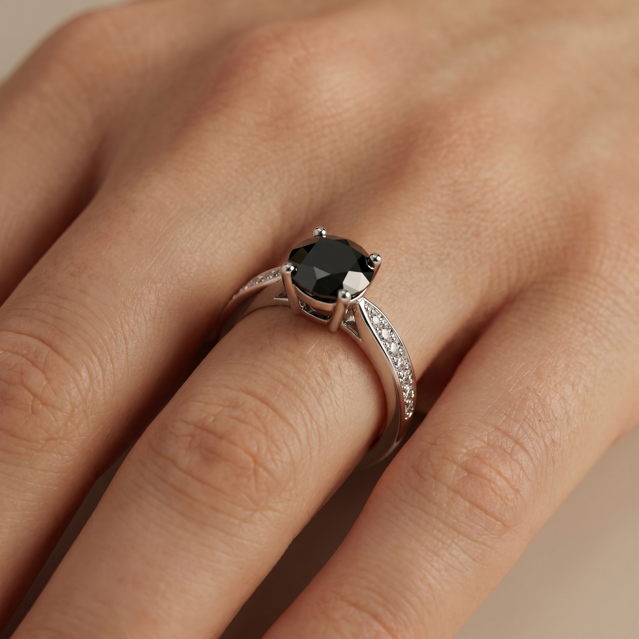 Dramora Ring