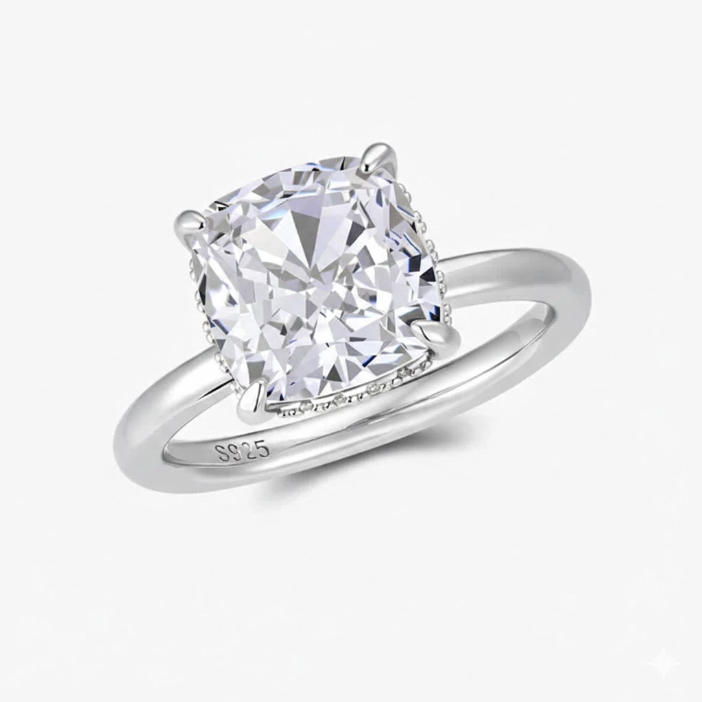 Regal Ring